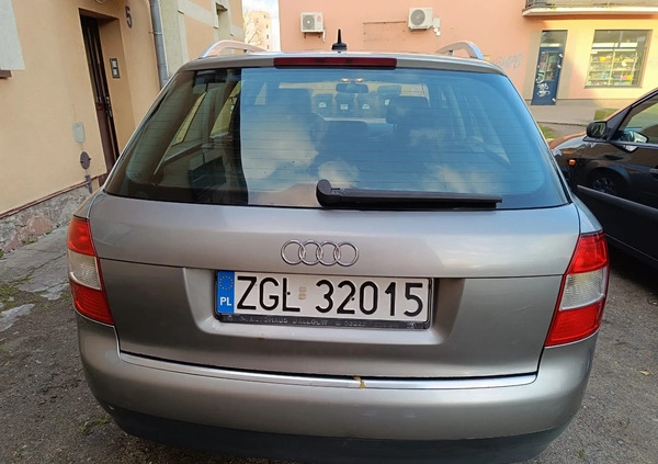 Audi A4 cena 10900 przebieg: 389800, rok produkcji 2002 z Goleniów małe 106